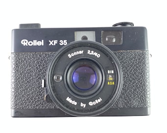 Rollei XF 35：ゾナーレンズ搭載のヴィンテージ35mmフィルムカメラ