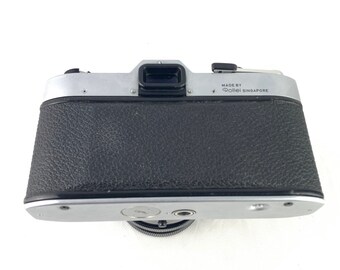 ヴィンテージ ローライフレックス SL35 カメラ: 35 mm フィルム一眼