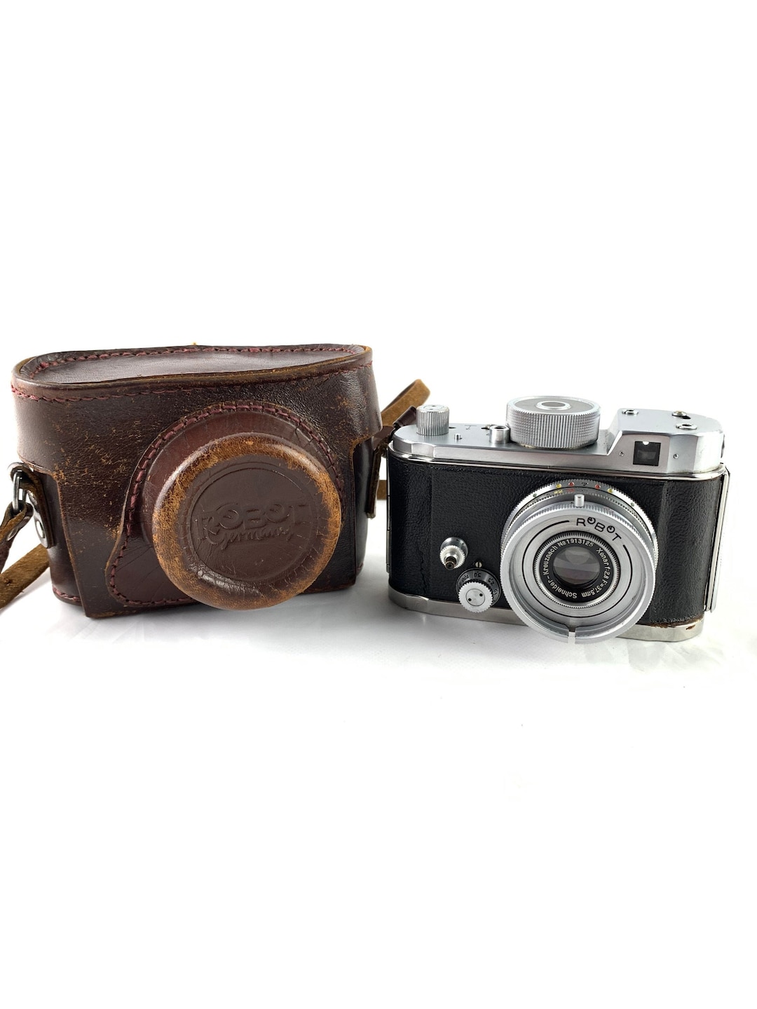 Rare Robot II Film Camera: Vintage German Clockwork Camera