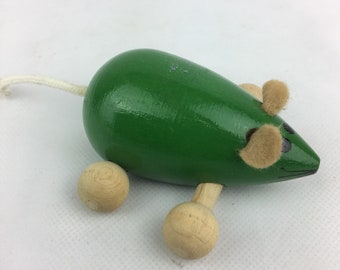 Handmade Vintage Wooden Mouse Toy: Collectible Nursery Decor