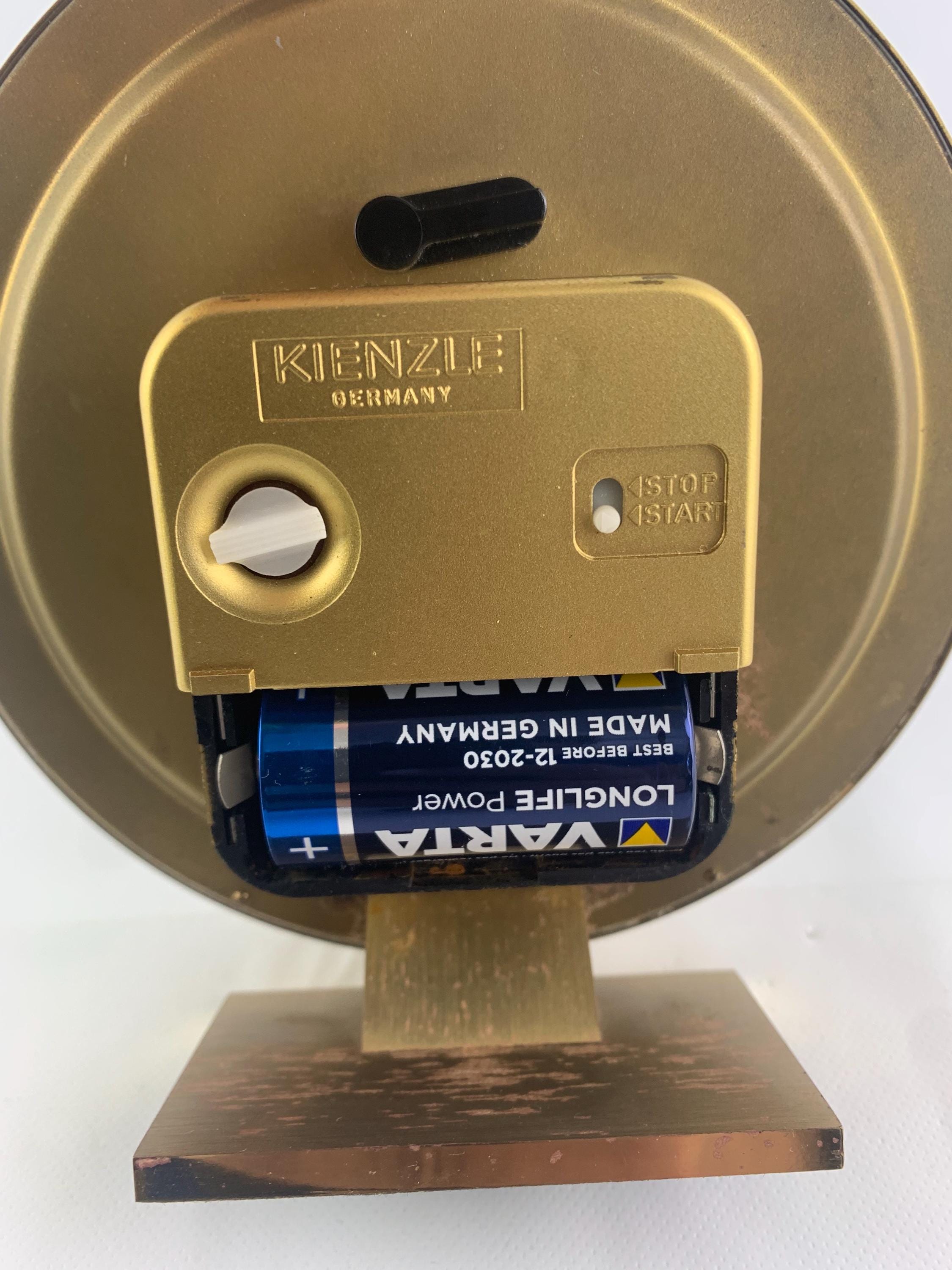 Vintage Kienzle Chronoquartz Desk Clock, German Brass, 1970s - Etsy