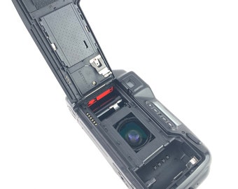 ビンテージ Nikon TW Zoom 105: ワールドタイム デイトバック 35 mm