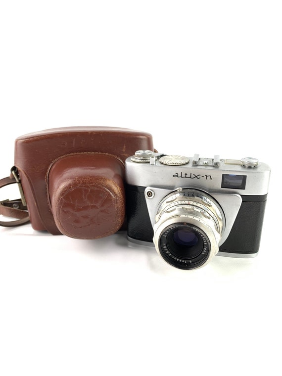 ヴィンテージ Altix-N 35 mm フィルムカメラ（Carl Zeiss レンズと