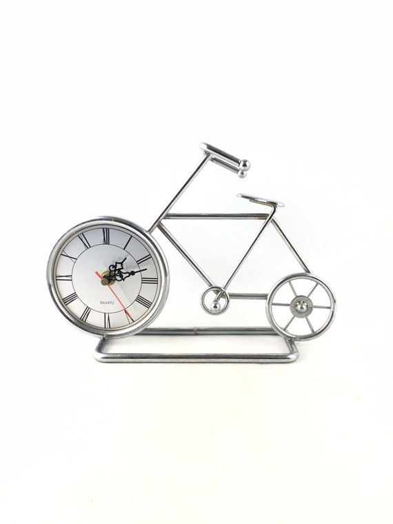 Fahrrad-Uhr, Retro-Uhr, Chrom-Uhr, Quarz-Uhr, Vintage-Schreibtisch-Uhr,  Schreibtisch-Uhr, 90er Uhr, Haus und Wohnen, Wohnkultur, Uhren - .de