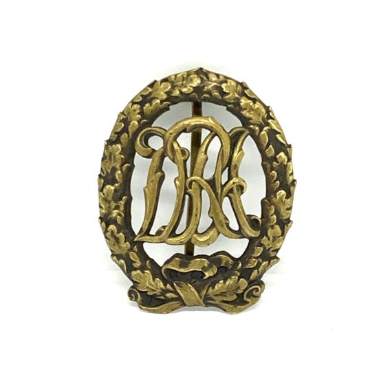 Antique Bronze DRA Sports Badge: German Militaria Collectible