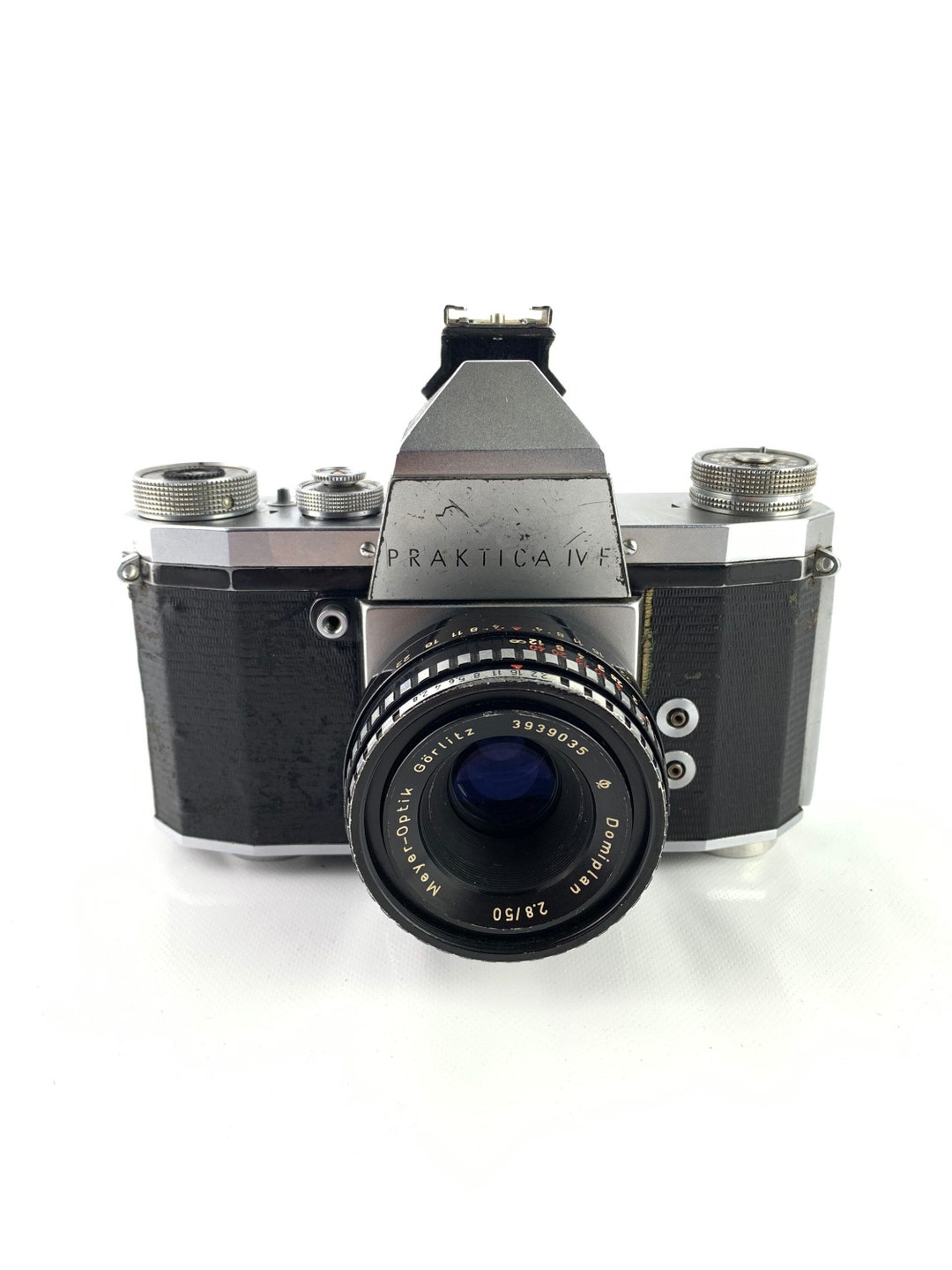 Praktica IV F: Vintage 35mm SLR Film Camera, German Made