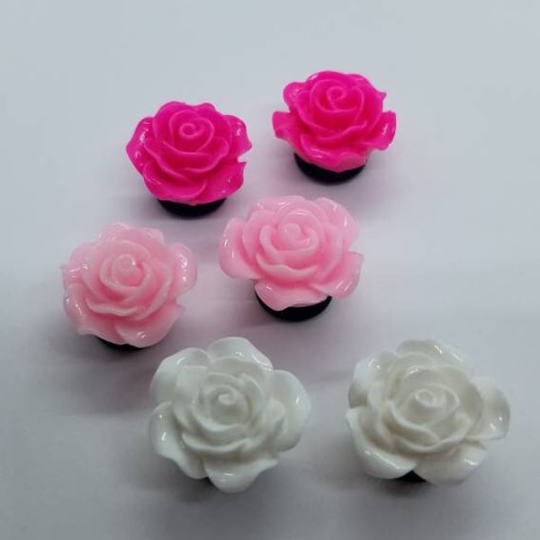 6 PC White And Pink Roses Shoe Charm Set Clogs 20mm Flowers Summer Spring Floral Wedding Watershoes Frocs