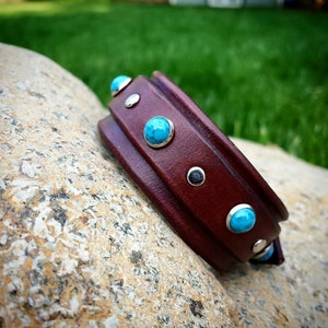 Leather Bracelet with turquoise