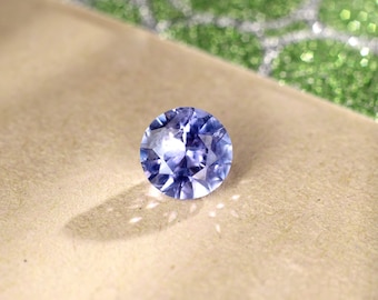 Light Purple Blue Sapphire: 1.00 ct Round Solitaire Gemstone