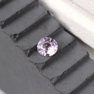 Natürlicher rosa Saphir Oval 0.71 cts-Unerhitzter lila rosa Saphir-Loose Pink Saphir-Pastell Hellrosa Lebender Saphir-Unbehandelter Edelstein