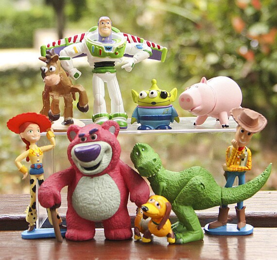 surprise girlfriend on her birthday