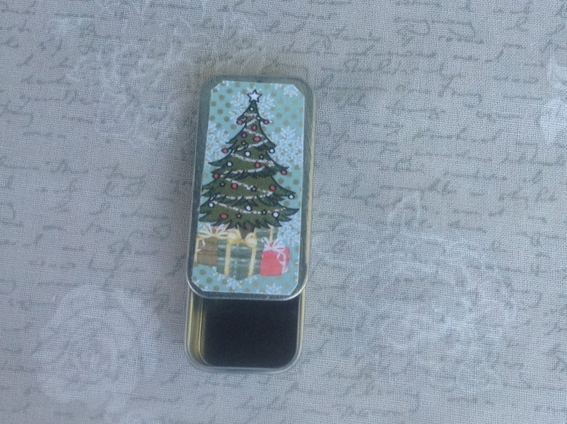 Christmas Tree Needle Case