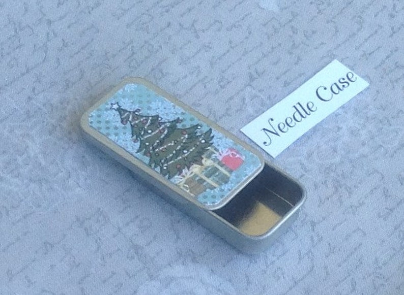 Christmas Tree Needle Case