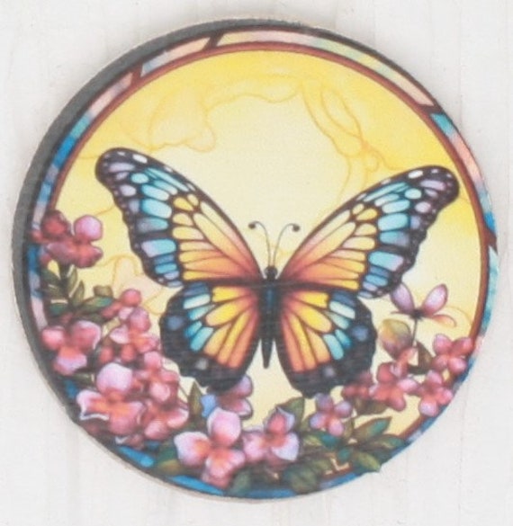 Butterfly Cover Minder /wooden Button Diamond Painting Cover Minder /  Diamond Painting Accessory/ Needle Craft Accessory / Needle Minders 