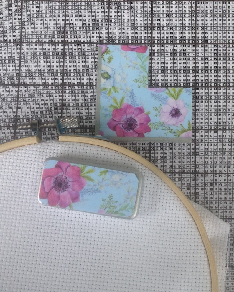 Large Cherry Blossom Needle Minder