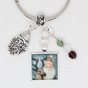 Santa and Reindeer Floss Ring / thread drop/ thread keeper for cross stitch or embroidery floss