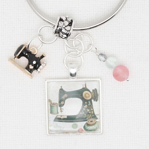 Sewing Floss Ring / thread drop/ thread keeper for cross stitch or embroidery floss