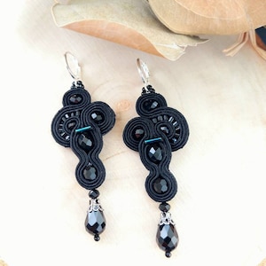 Schwarze Soutache Ohrringe: Kristalltropfen Ohrringe