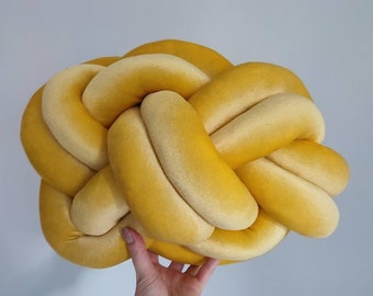 Almohada Nudo, Almohada Pretzel Amarilla, Almohadas Nudo Moderno, Almohada Nudo Amarillo, Cojín Nudo, Almohada Plana Amarilla, Cojín Decorativo