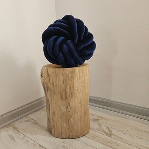 Oreiller avec noeuds, Oreiller coussin avec noeuds, Oreillers décoratifs pour canapé, Balle douce nouée, Décoration d'intérieur pour chaise, Coussin de lit de repos, Oreiller à noeuds bleu marine image 3