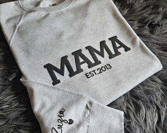 Personalized Mama Sweatshirt with Kid Names on Sleeve, Embossed Mama SweatShirt, New Mom Gift, Mama Sweatshirt, Mama EST, Mommy Shirt