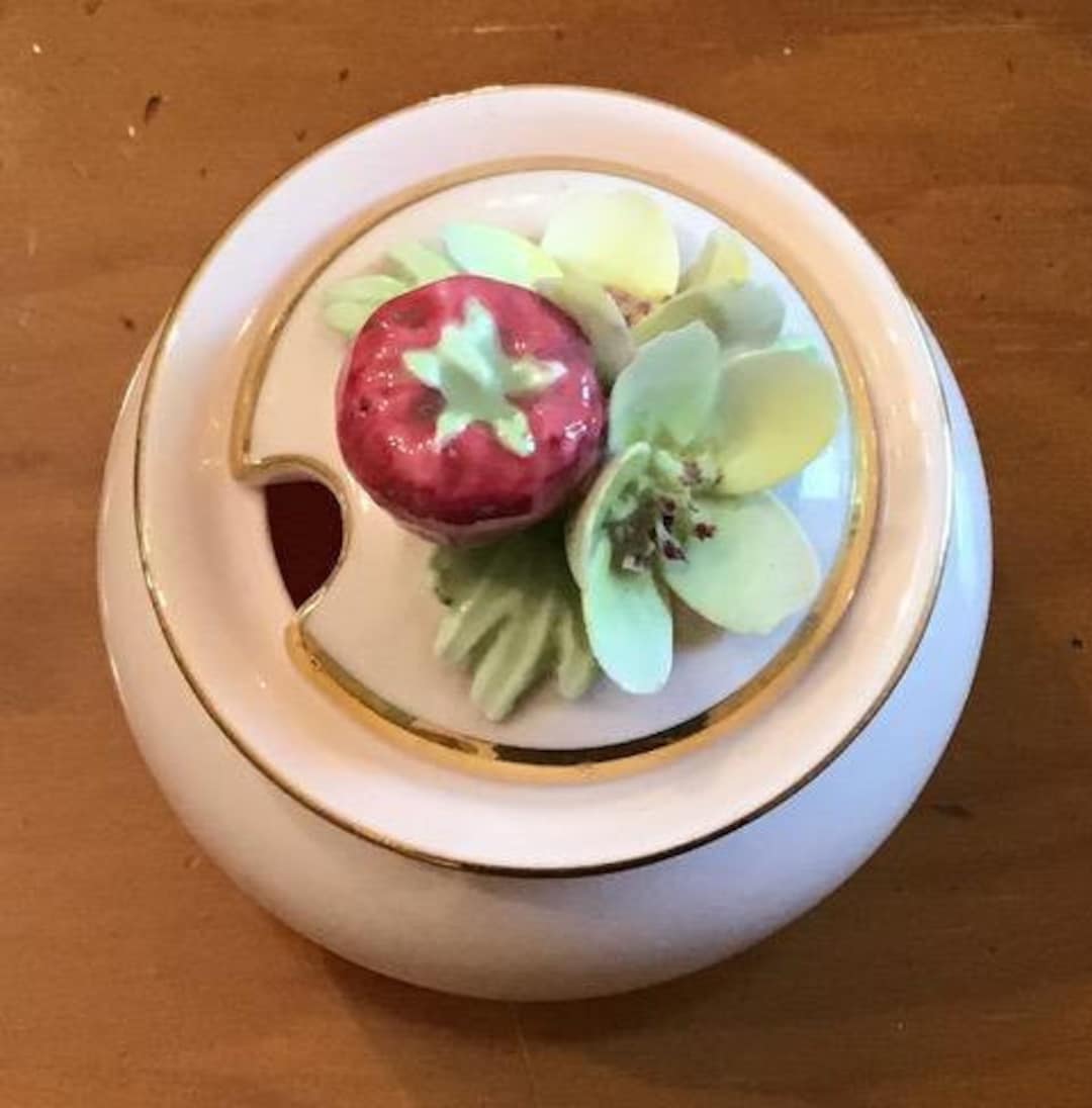 Vintage floral Bone China Staffordshire Jam/preserve Pot, Excellent