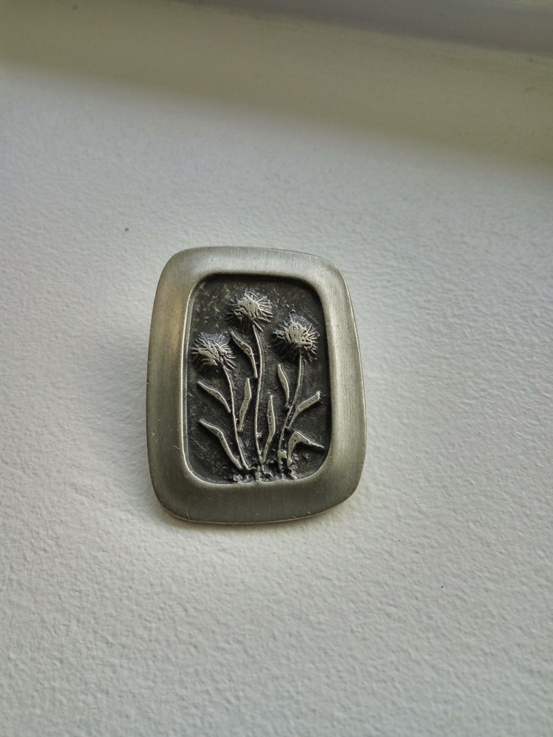 R Teene Sweden Vintage Pewter Floral Design Brooch Pin