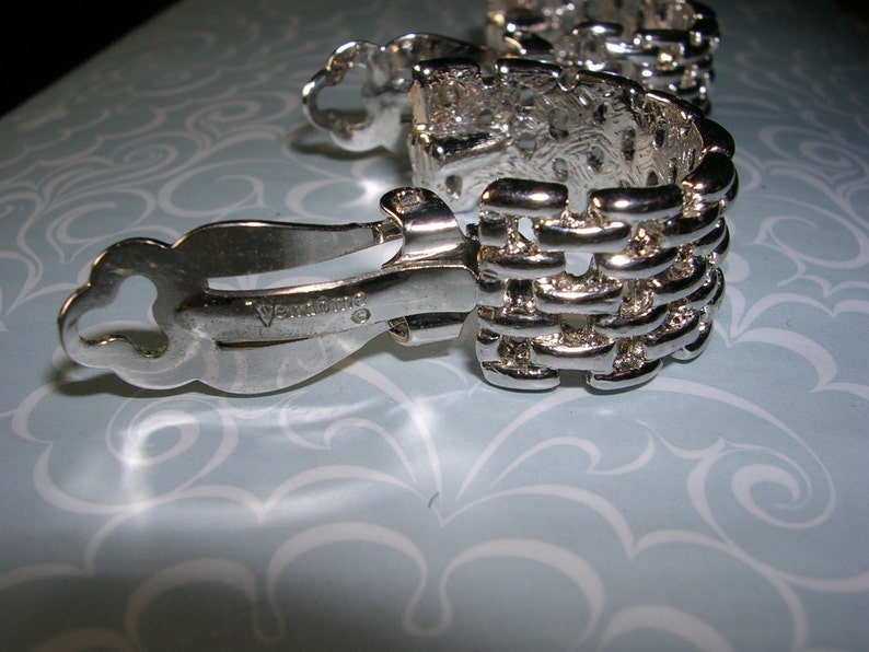 Vintage Signed Vendome Silver WeaveLink Clip Earrings