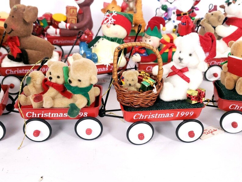 Set of 21 Figis Red Wagon Christmas Ornament 1994 2015 Etsy