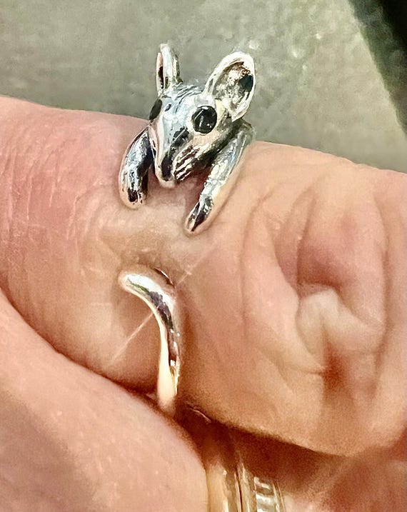 Silver-toned mouse adjustable ring - image 3