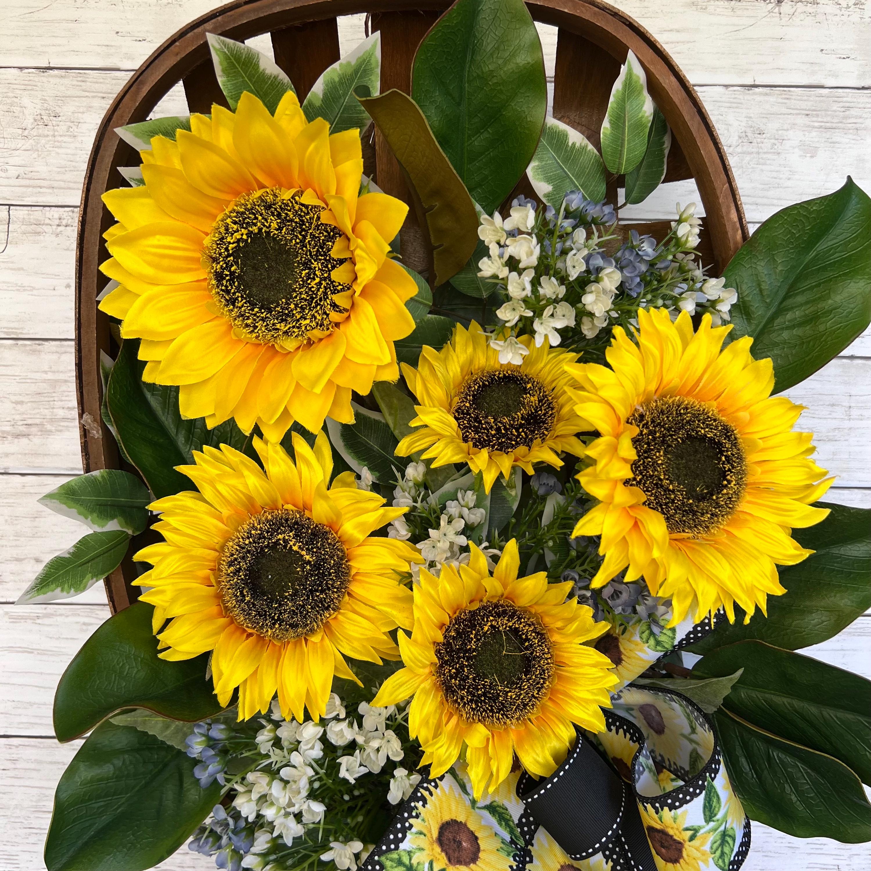 tobacco basket with magnolia wreath Sunflower Wreath: Tobacco Basket, Magnolia Leaves