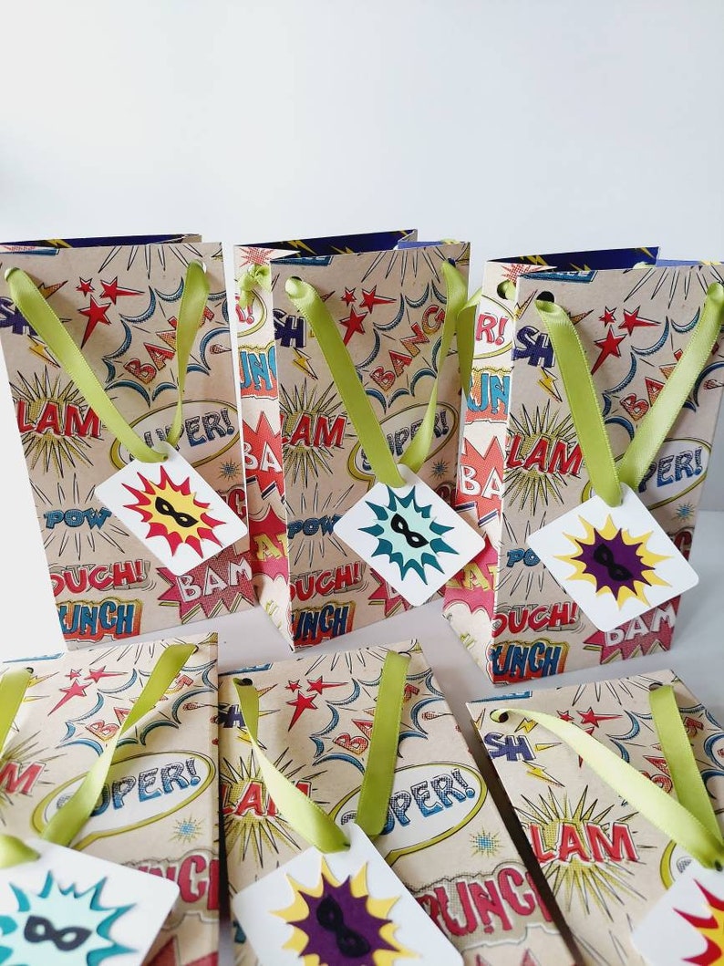 Superhero Party Bag Fiesta Superheroes 6 Pieces Gift Tag Etsy