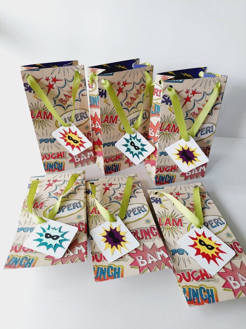 Superhero Party Bag Fiesta Superheroes 6 Pieces Gift Tag Etsy