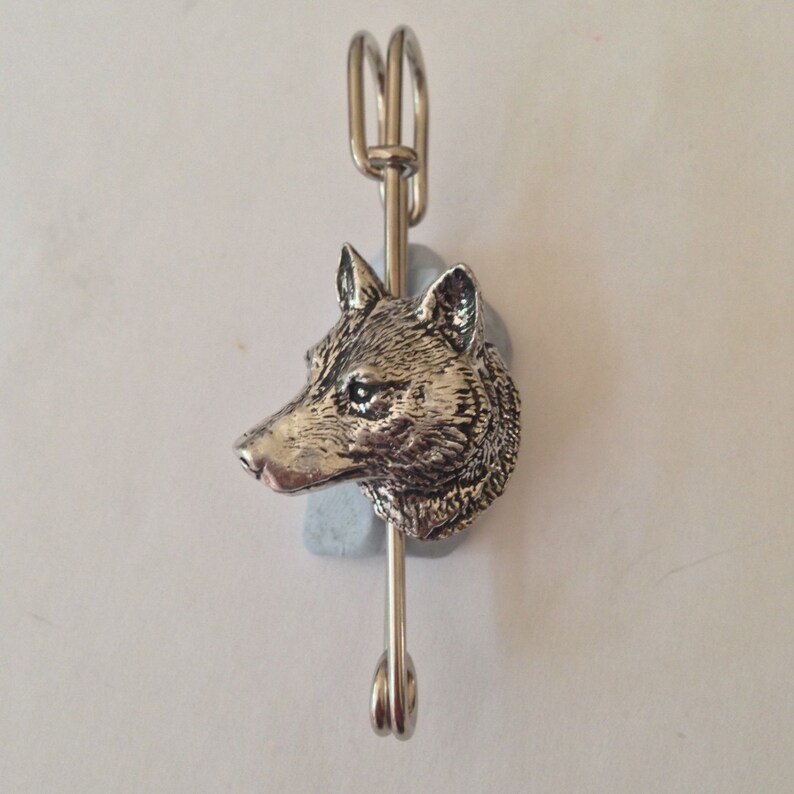 wolf kilt pin