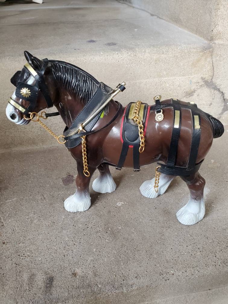 Details about   Vintage Hard Plastic Toy Draft Horse with Pulling Gear Clydesdale