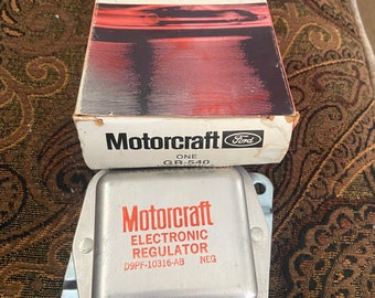 Vintage Ford Motorcraft Electronic Regulator GR-540 D9pz-10316-a on box. # on part is D9PF-10316-an . No international sales!