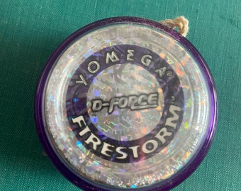 Vintage Yomega G-Force Firestorm Yo Yo in very good used condition. L@@K! No international sales.