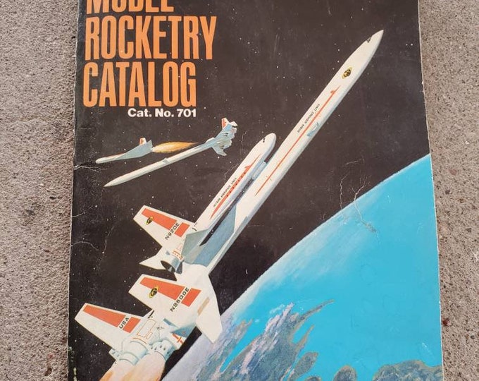 Vintage 1970 Estes Rocket Model Rocket Catalog. Very Good Condition. LK