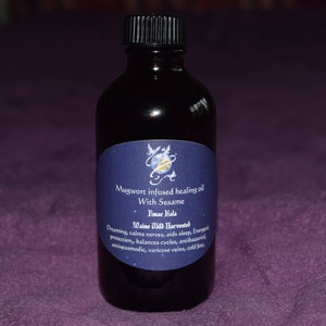Mugwort Infused Sesame Oil