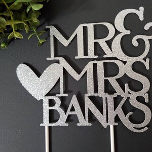 Mr and Mrs Cake Topper-Wedding cake topper personalized-Mr and Mrs Wedding topper-Mr and Mrs Cake topper-Mr and Mrs Wedding Cake Topper