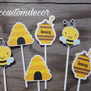 Bee Bumble bee cupcake toppers-Bee cupcake toppers-Bee theme birthday-Bee theme baby shower-bee toppers-mom to bee toppers-mom to bee shower