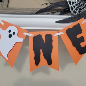 One Ghost boy girl highchair banner-One ghost birthday banner-One Halloween theme boy girl banner-Ghost one banner-Spooky one banner-Spooky