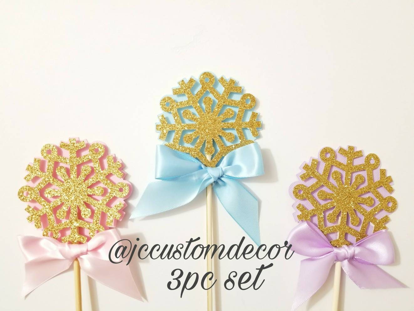 Frozen theme snowflake centerpieceSnowflake centerpiece picksSnowflake PicksGlitter snowflake centerpieceswinter wonderland