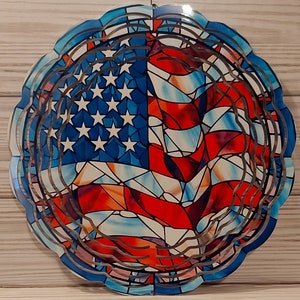 CANADIAN FLAG Circle Swirly Metal Wind Spinner