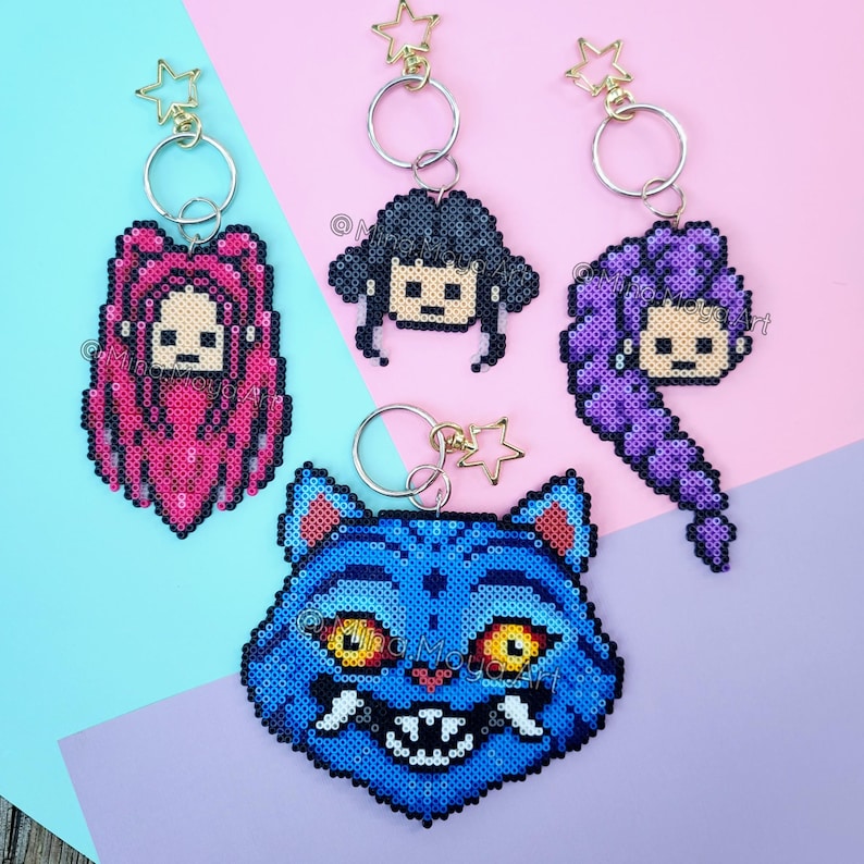 GOLDEN POPSTARS Pixel Keychains - Etsy