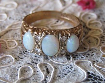 Opal Gold Ring Sz. 6 1/4, Victorian Style Jewelry, Fine Jewelry, Estate Jewelry, Ladie&#39;s Opal Ring, Cocktail Ring, Gold Gemstone Rings
