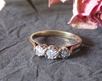 9 Kt. Gold Sz 6 1/2 brilliant-cut Diamond three-stone ring Sz. 6 1/2, Estate Jewelry, Vintage Engagement Ring