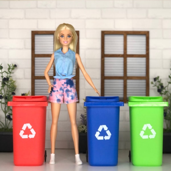 1:6 Scale Trash Can Recycling Bin - 1/6 scale miniature doll diorama