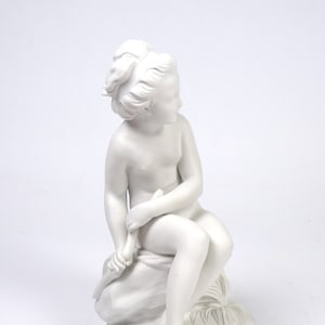 Sèvres Bisque porseleinen figuur van Psyche