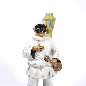 Commedia dell &#39;Arte Bottle Figure